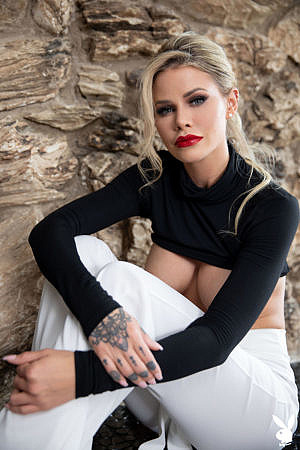 Jessa Rhodes Busty Blonde Porn Star Strips Barefoot for Playboy Plus